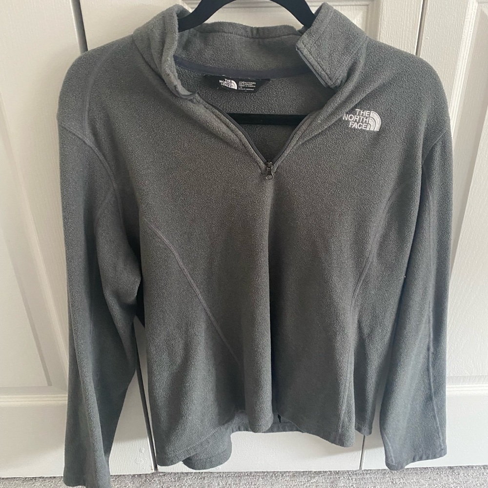 Gray North Face Fleece Quarter Zip